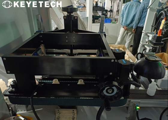 Equipamento do detector do defeito com o Romote que processa a plataforma para a superfície da seringa